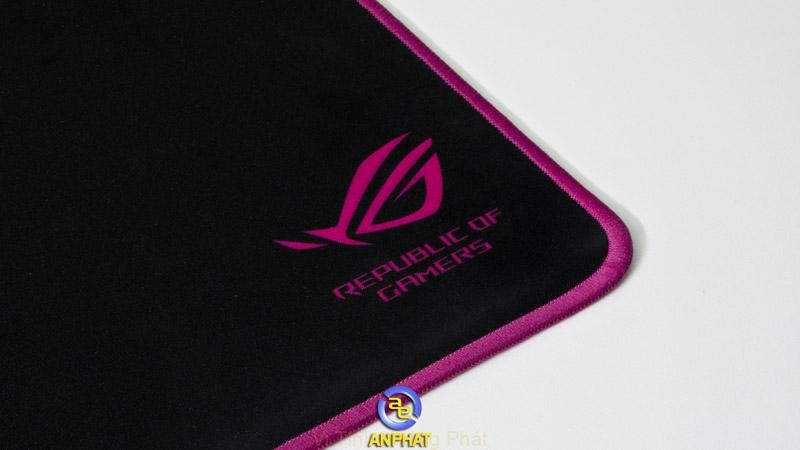 Asus Giới Thiệu Sản Phẩm Bàn Di Chơi Game ROG Strix Sheath Electro Punk